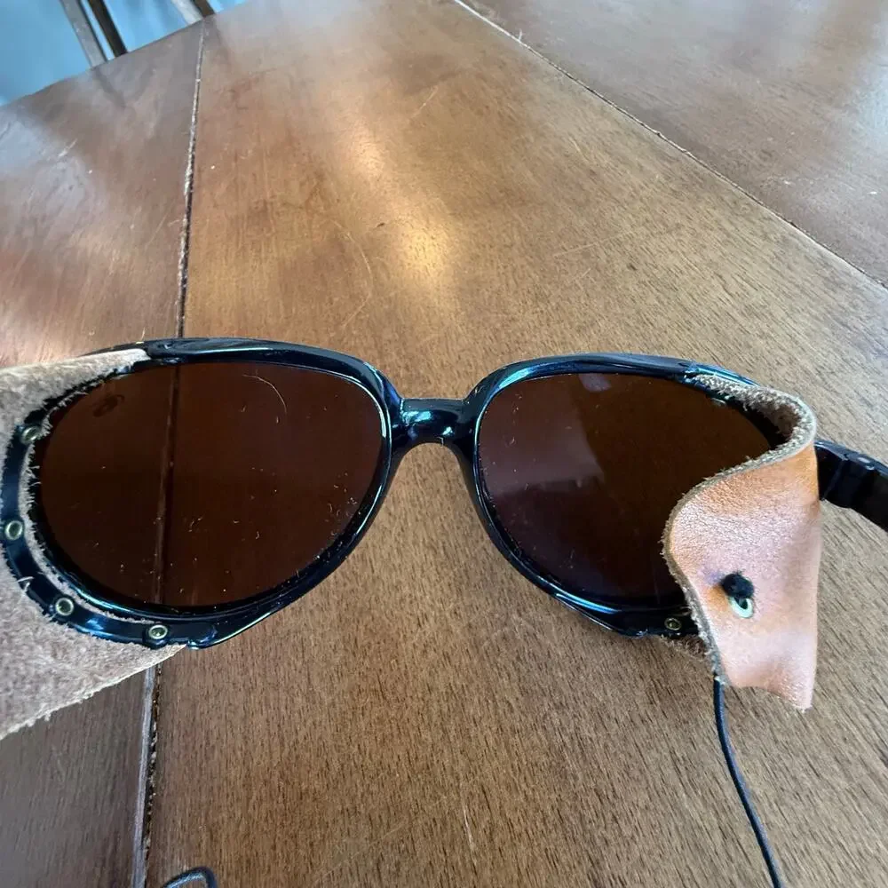 Vintage Bolle Crevasse Black‎ Sunglasses Leather Shields 09100014 Made in France